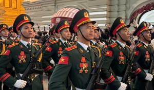 Hình ảnh các chiến sĩ Việt Nam tham gia sơ duyệt tại Quảng trường Đỏ