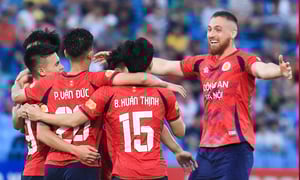 Trực tiếp bóng đá Quảng Nam 0-3 Công an Hà Nội: Việt kiều ghi bàn