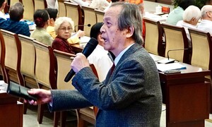 Giáo sư Đặng Lương Mô qua đời