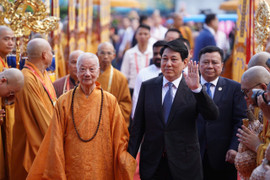 Chủ tịch nước Lương Cường dự khai mạc đại lễ Vesak 2025 ở TP.HCM