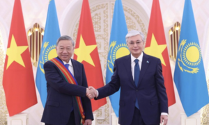 Việt Nam – Kazakhstan nâng cấp quan hệ, ký nhiều thỏa thuận hợp tác