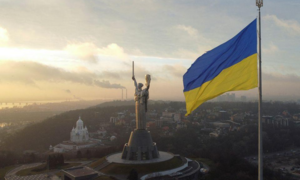 Lệnh ngừng bắn có hiệu lực, các thành phố Ukraine yên tĩnh