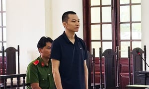 Hoãn phiên toà xét xử Lê Thanh Nhất Nguyên ở Tịnh thất Bồng Lai