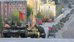 Rầm rộ diễu binh khắp các thành phố Nga mừng Ngày Chiến thắng 