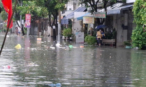 Chuyên gia lý giải nguyên nhân trận mưa lớn nhất từ đầu năm ở TP.HCM