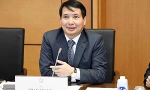 Mối quan hệ giữa cựu trợ lý của nguyên Chủ tịch Quốc hội và ông chủ Thuận An