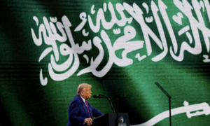 Ông Trump gặp Tổng thống Syria tại Ả Rập Xê-út trước khi tới Qatar
