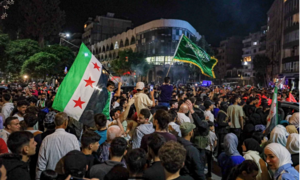 Người dân Syria ăn mừng sau khi Mỹ dỡ bỏ lệnh trừng phạt