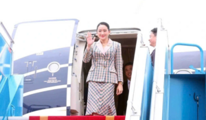Thủ tướng Vương quốc Thái Lan bắt đầu thăm chính thức Việt Nam