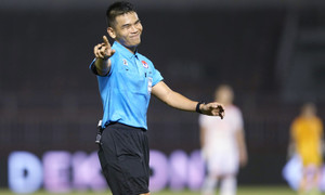 Trọng tài Thái Lan từng gây tranh cãi trở lại V.League