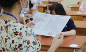  Tỷ lệ 'chọi' lớp 10 trường ngoại thành Hà Nội nhảy vọt, phụ huynh ngã ngửa