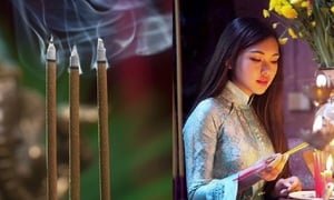 Thắp 3 nén hương khi cúng có ý nghĩa gì?