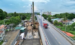 Sau sự cố hằn lún, cầu 700 tỷ đồng cửa ngõ phía Đông TP.HCM có đảm bảo an toàn?