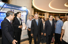 Tân Á Đại Thành góp mặt tại hội nghị toàn quốc về phát triển kinh tế tư nhân