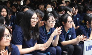 Tỷ lệ 'chọi' vào trường THPT chuyên Ngoại ngữ giảm