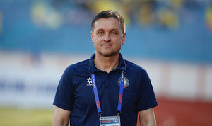 CLB Thanh Hóa cam kết tương lai với HLV Tomislav Steinbruckner