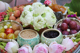 Mâm lễ cúng Tết Đoan ngọ 2025 gồm những gì?