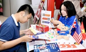Sinh viên trúng tuyển nhờ đánh giá năng lực học tốt hơn nhóm đỗ bằng điểm THPT