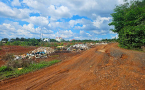 Kim tiêm vứt nhan nhản trong dự án hơn 350 tỷ đồng bỏ hoang tại Đắk Lắk 