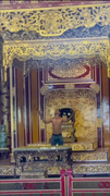 Người đàn ông vượt rào, phá hỏng bảo vật Quốc gia ngai vàng nhà Nguyễn