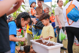 Sống lại tuổi thơ cùng 'Lễ hội mùa hè Eco Central Park 2025'