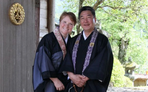 Độc đáo Phật giáo Nhật Bản: Sư lấy vợ sinh con, chùa cũng là doanh nghiệp