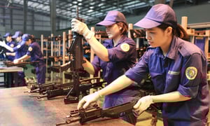 Tổng công trình sư về vũ khí có thể nhận lương hơn 230 triệu đồng mỗi tháng