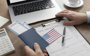 Đại sứ quán Mỹ tại Việt Nam: ‘Có thể tiếp tục nộp hồ sơ xin thị thực’