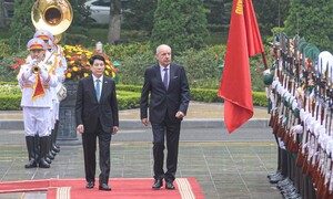 Chủ tịch nước Lương Cường chủ trì lễ đón Tổng thống Hungary Sulyok Tamás