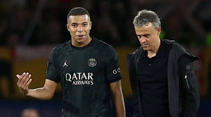 PSG vô địch Champions League: Lãng quên Mbappe, lập hệ thống hoàn hảo