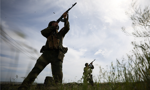 Nga giành quyền kiểm soát hai khu vực chiến lược