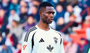 Man Utd nhắm tiền đạo định giá thấp hơn Nguyễn Xuân Son