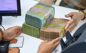 Nghỉ hưu trước tuổi, nhân viên lái xe cấp sở tại Bình Định nhận gần 1 tỷ đồng