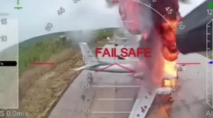 Nga thưởng cho nhóm dân thường liều mình ném đá ngăn UAV Ukraine tấn công