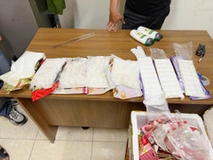 Bắt 2 kẻ mua bán, vận chuyển hơn 5,3kg ma túy