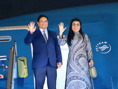 Thủ tướng Phạm Minh Chính lên đường dự Hội nghị Đại dương tại Pháp