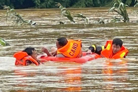 Mưa lớn kéo dài, nhiều nơi ở Lai Châu ngập sâu, sạt lở