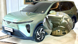 Cận cảnh VinFast Limo Green rõ từng chi tiết, lộ hình ảnh nội thất