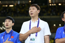 Vì sao tuyển Việt Nam thua toàn diện trước Malaysia?