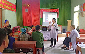 Người dân miền núi Nghệ An 'tố' đoàn bác sĩ bán thực phẩm chức năng giá 'trên trời'