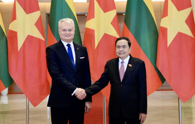 Chủ tịch Quốc hội Trần Thanh Mẫn hội kiến Tổng thống Litva