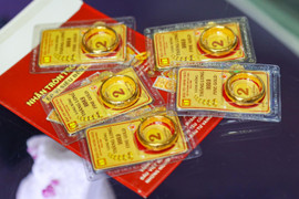 Giá vàng hôm nay 14/6: Tăng phi mã