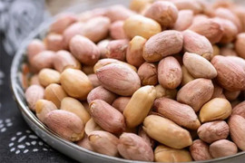 Lạc rất tốt nhưng kết hợp với những món này rất dễ phản tác dụng