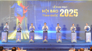 Toàn cảnh lễ khai mạc Hội Báo toàn quốc 2025