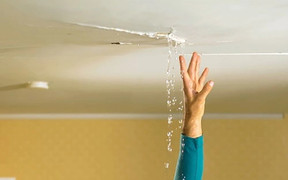 Nhà vệ sinh bị thấm xử lý thế nào? 