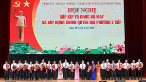 Bình Dương có hơn 600 cán bộ nghỉ hưu trước tuổi khi sắp xếp chính quyền 2 cấp