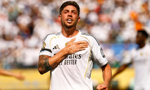 'Chấp' đối thủ 1 người, Real Madrid thắng trận đầu ở FIFA Club World Cup 2025