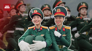 Kỳ lạ duyên quân ngũ: Hai cô gái tên giống nhau, 3 lần cùng huấn luyện diễu binh