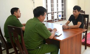 Bắt cóc con riêng của bạn gái cũ để ép 'nối lại tình xưa'