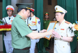 Đại tá Nguyễn Hữu Mạnh làm Giám đốc Công an tỉnh Ninh Bình sau hợp nhất